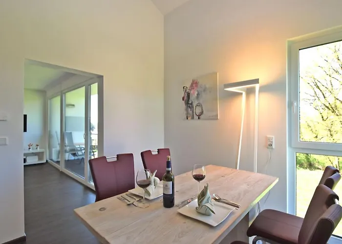 Apartment Near The Forest